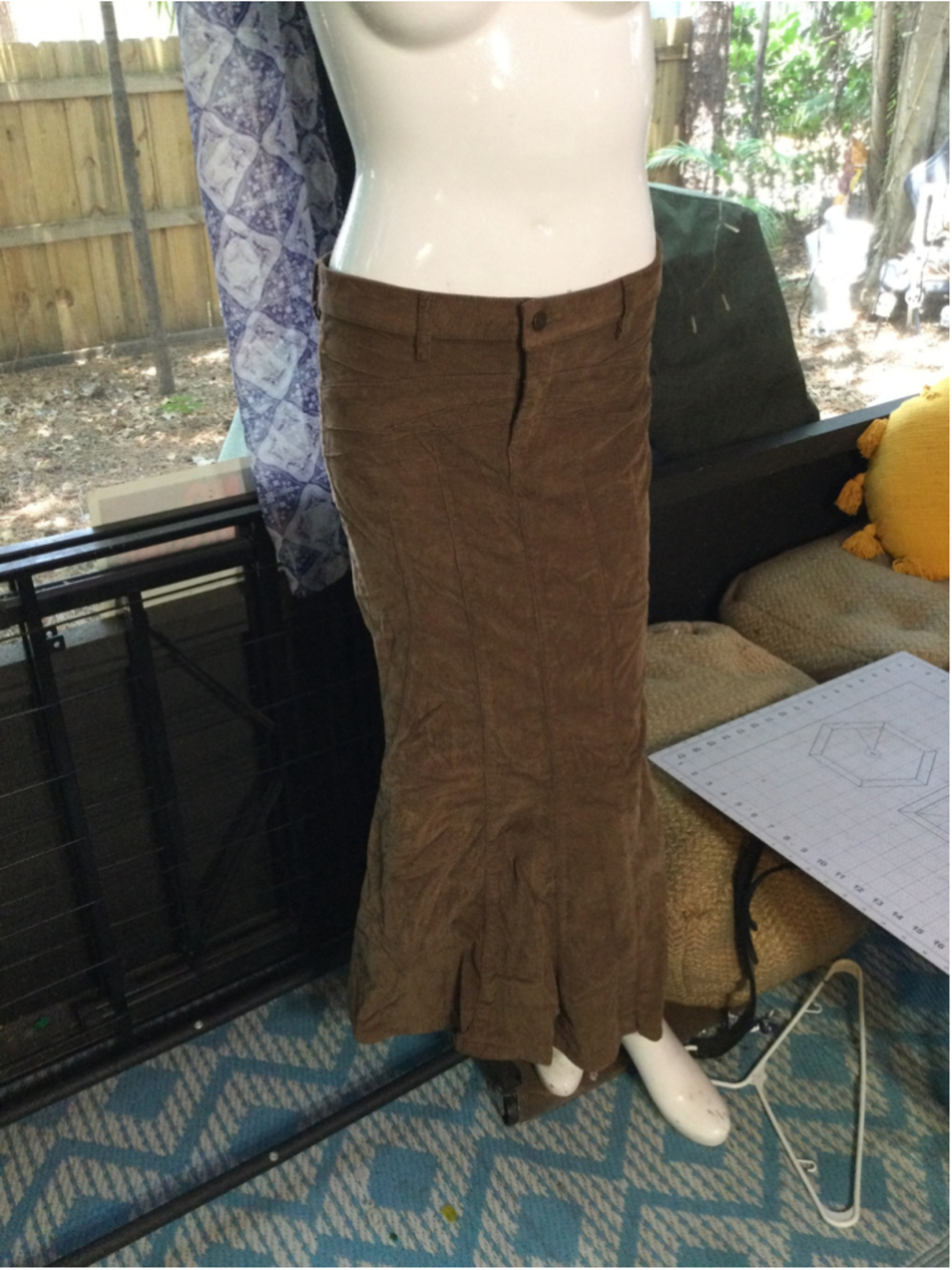 Women's BDG Brown Corduroy Midi Skirt Size XS